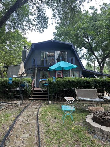 355 Spring Valley Street, Gun Barrel City, TX 75156