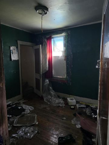 13036 Filbert Street, Detroit, MI 48205