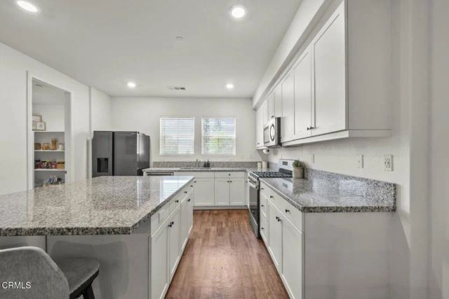 586 Apricot Lane, Fillmore, CA 93015