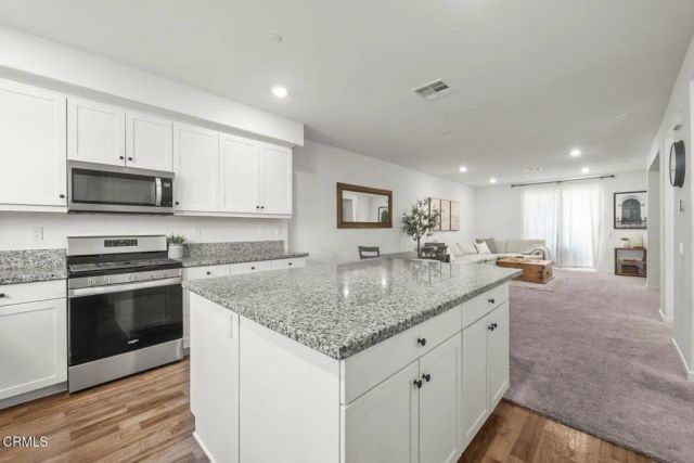 586 Apricot Lane, Fillmore, CA 93015