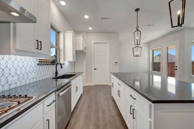 1857 Lightner Road, Van Alstyne, TX 75495