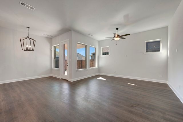 1857 Lightner Road, Van Alstyne, TX 75495