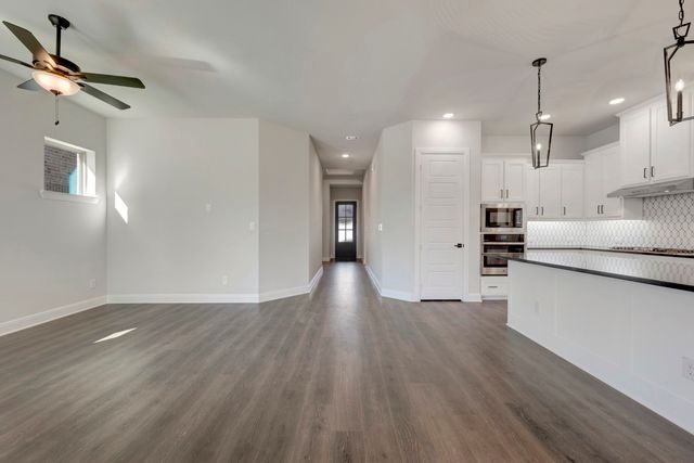 1857 Lightner Road, Van Alstyne, TX 75495