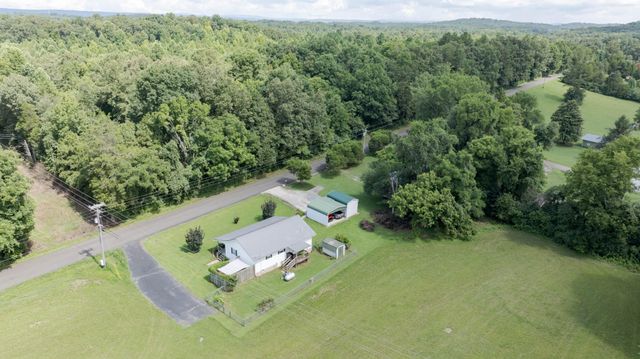 8664 Old Dixie Highway, Spring City, TN 37381