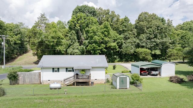 8664 Old Dixie Highway, Spring City, TN 37381