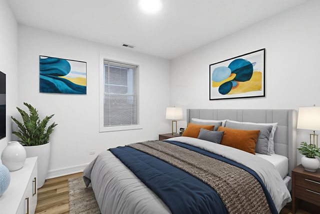 4739 S Indiana Avenue, Chicago, IL 60615