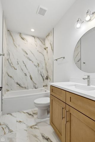 4739 S Indiana Avenue, Chicago, IL 60615