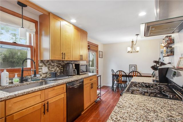 224 Paramount Parkway, Tonawanda, NY 14223