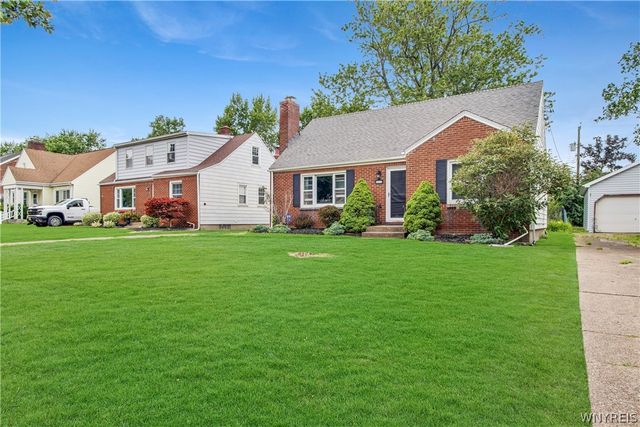 224 Paramount Parkway, Tonawanda, NY 14223