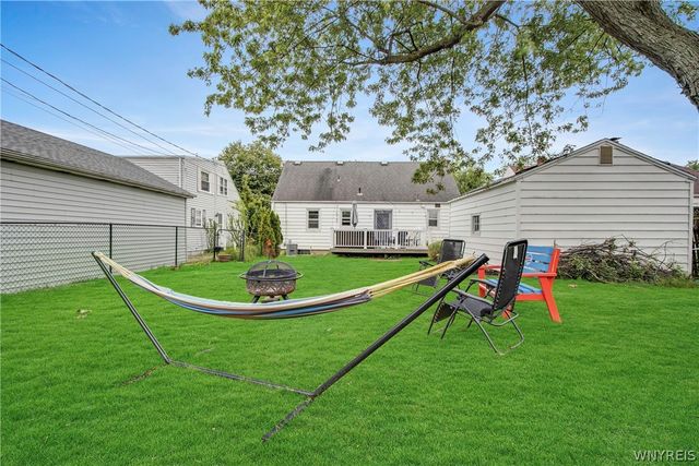 224 Paramount Parkway, Tonawanda, NY 14223