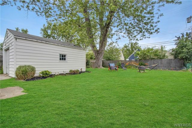 224 Paramount Parkway, Tonawanda, NY 14223