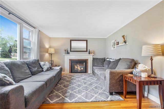 224 Paramount Parkway, Tonawanda, NY 14223