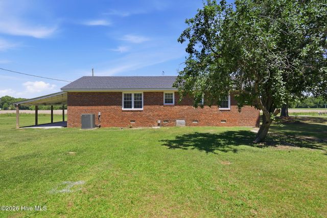 1165 Old Snow Hill Road, Grifton, NC 28530
