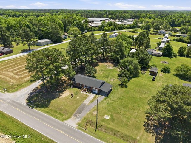 1165 Old Snow Hill Road, Grifton, NC 28530