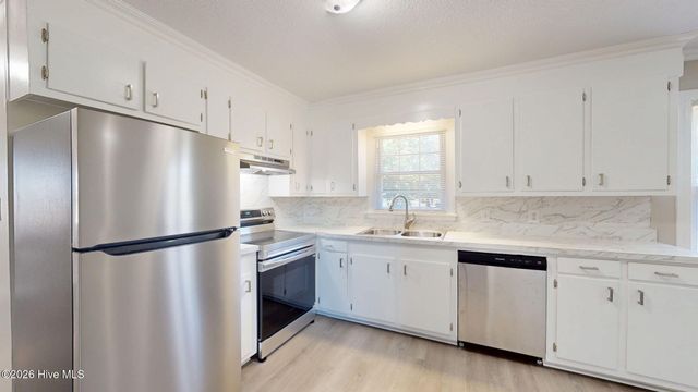 1165 Old Snow Hill Road, Grifton, NC 28530