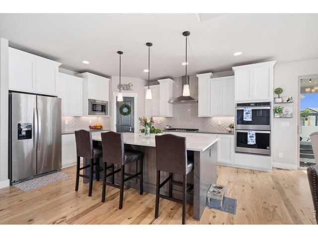 1815 Holloway Dr, Windsor, CO 80550