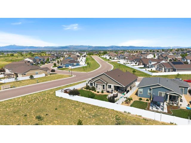 1815 Holloway Dr, Windsor, CO 80550