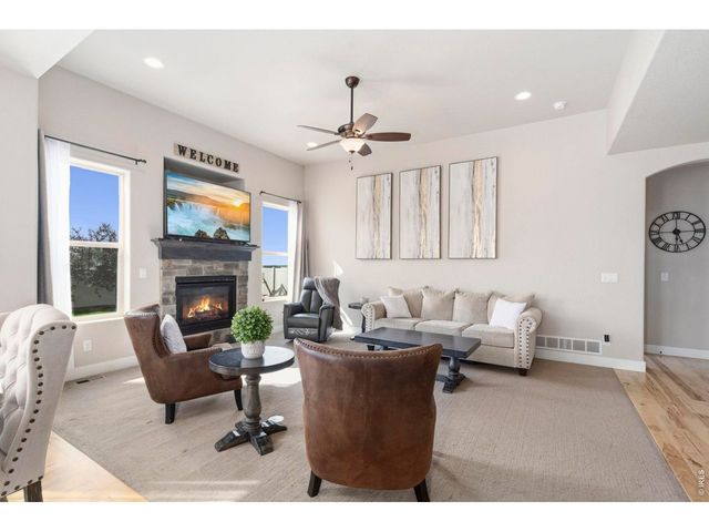 1815 Holloway Dr, Windsor, CO 80550