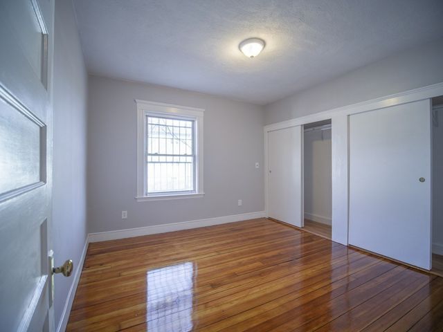 46 Glendale St. 3, Boston, MA 02125