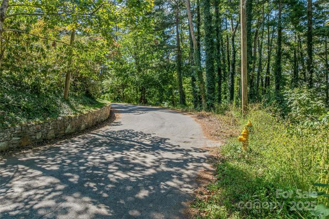 5 Horizon Hill Road, Asheville, NC 28804