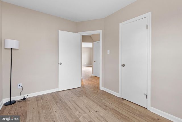 15 IRWIN AVE, New Castle, DE 19720