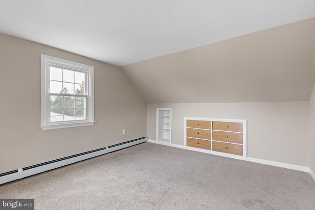 15 IRWIN AVE, New Castle, DE 19720