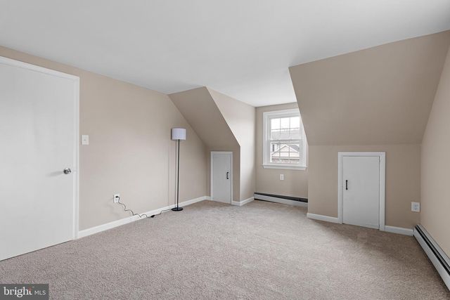 15 IRWIN AVE, New Castle, DE 19720