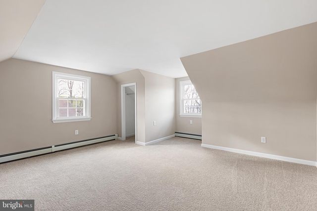 15 IRWIN AVE, New Castle, DE 19720