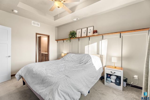 107 E Countryside Ave Avenue, Lennox, SD 57039