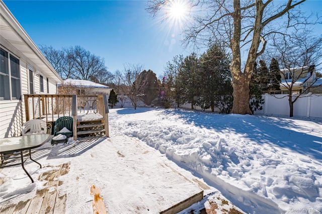 36 Sinclair Drive, Greenlawn, NY 11740