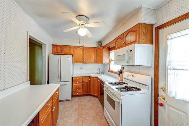 36 Sinclair Drive, Greenlawn, NY 11740