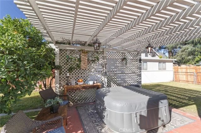 3678 Jurupa Avenue, Riverside, CA 92506