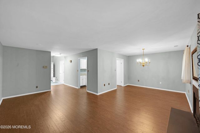 81 Wigwam Lane, Tinton Falls, NJ 07724