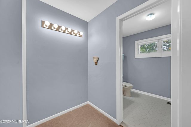 81 Wigwam Lane, Tinton Falls, NJ 07724