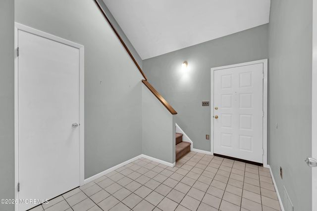 81 Wigwam Lane, Tinton Falls, NJ 07724