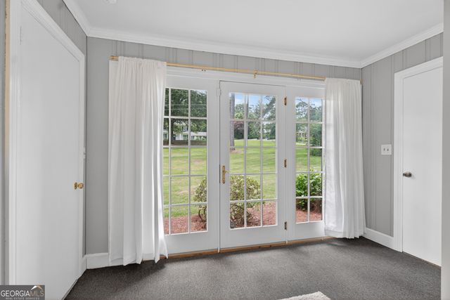 421 Ridgecrest Road, Lagrange, GA 30240
