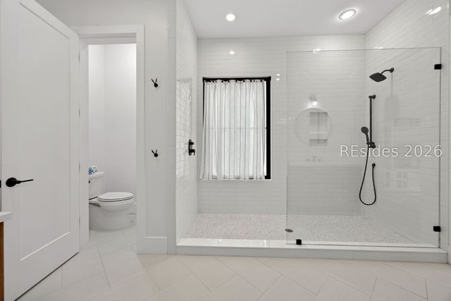 9 Barrier Beach Cv, Hilton Head Island, SC 29928