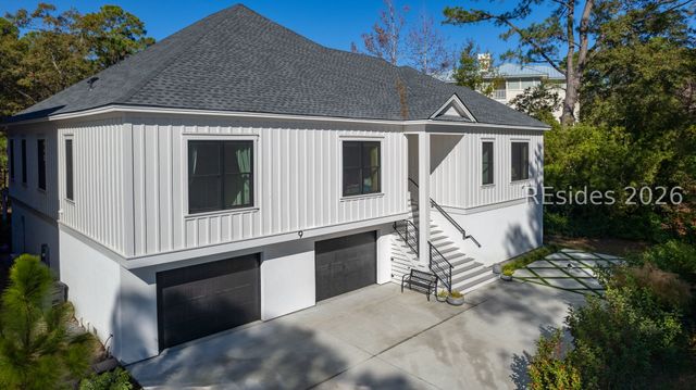 9 Barrier Beach Cv, Hilton Head Island, SC 29928