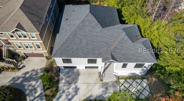 9 Barrier Beach Cv, Hilton Head Island, SC 29928