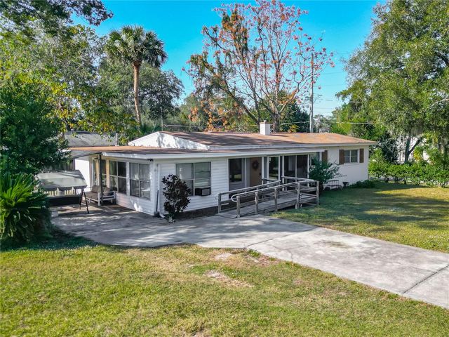 114 PARK AVENUE, Fruitland Park, FL 34731
