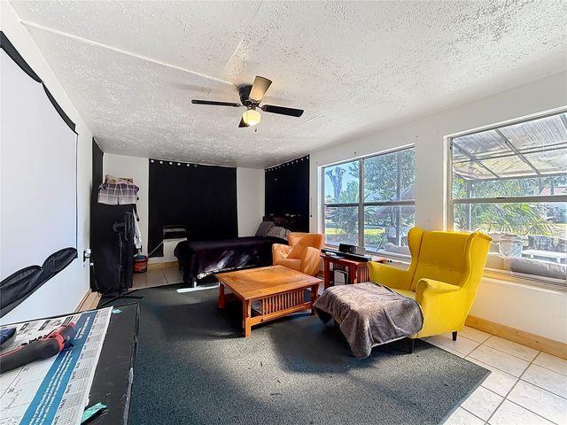 114 PARK AVENUE, Fruitland Park, FL 34731