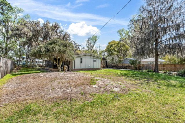 104 Creek Lane, Palatka, FL 32177