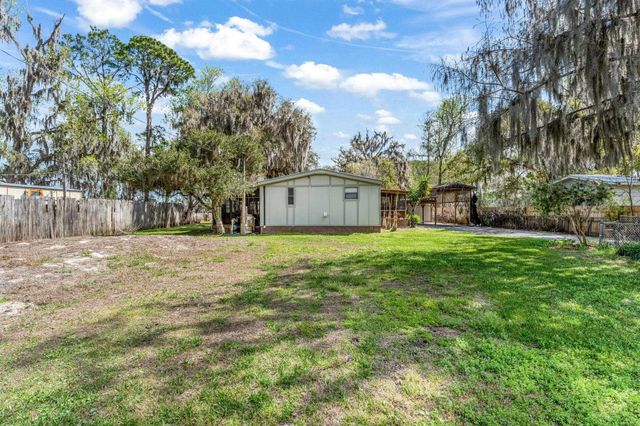 104 Creek Lane, Palatka, FL 32177