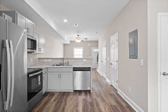 1165 Meadowhill Ln Unit F, Clarksville, TN 37043