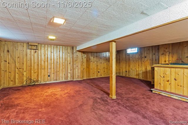 1140 Round Lake Road, White Lake, MI 48386