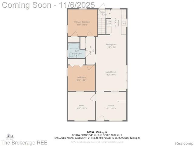 1140 Round Lake Road, White Lake, MI 48386