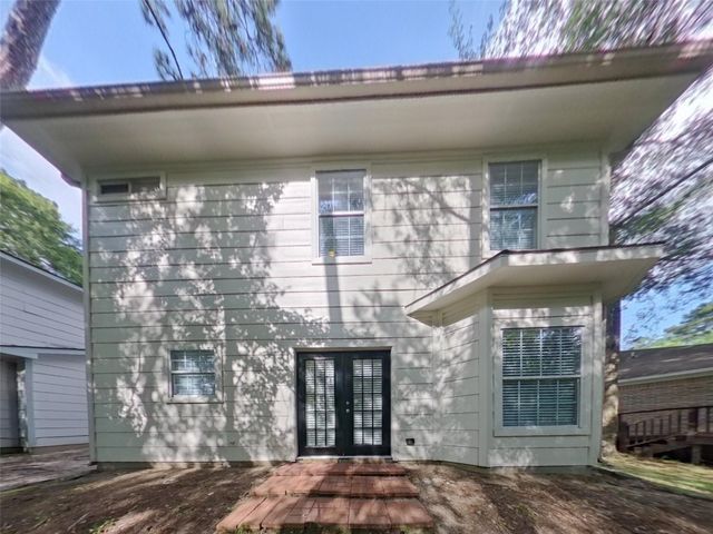 10935 Mockingbird Place, Conroe, TX 77385