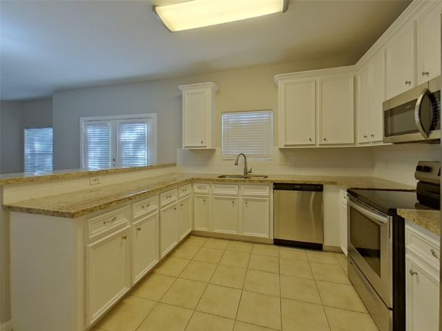 10935 Mockingbird Place, Conroe, TX 77385