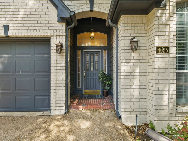 4025 Azure Lane, Addison, TX 75001