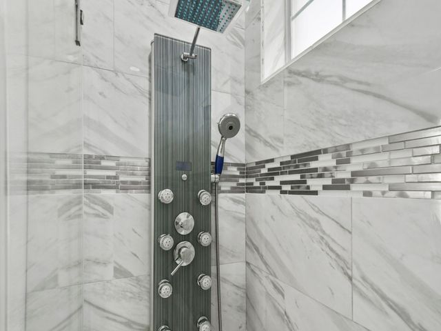 4025 Azure Lane, Addison, TX 75001